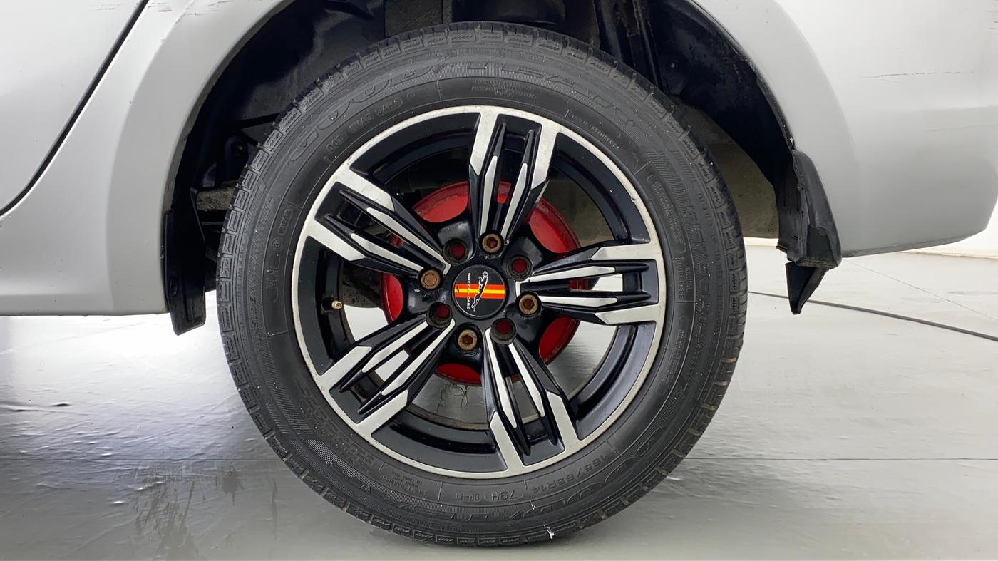2018 Tata TIGOR Revotron XT, CNG, Manual, 85,424 km, Left Rear Wheel