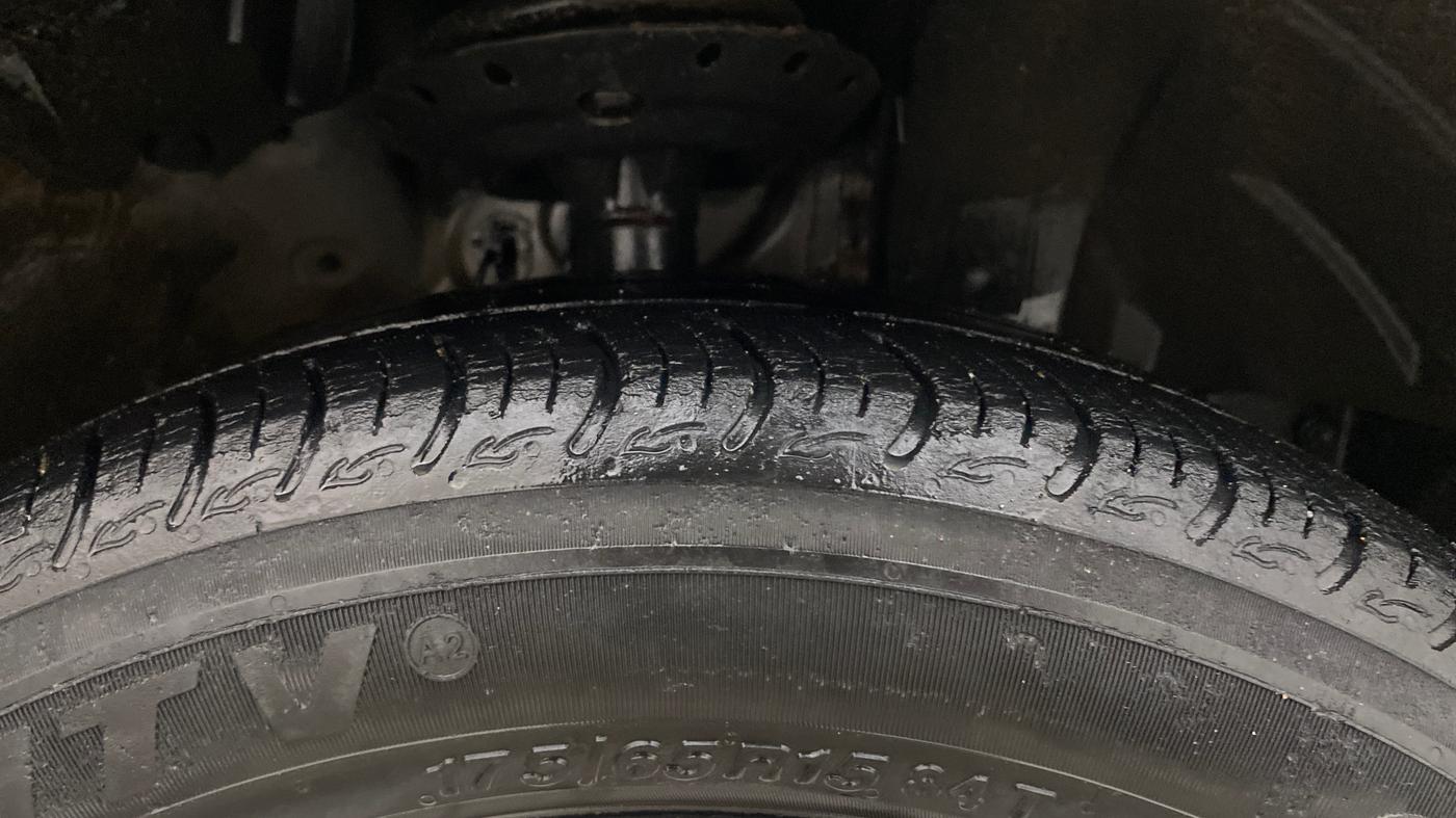 2021 Honda Amaze 1.2L I-VTEC VX, Petrol, Manual, 58,544 km, Right Front Tyre Tread
