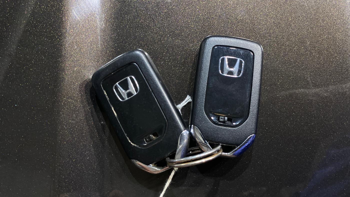 2022 Honda City 1.5L I-VTEC V MT 5TH GEN, Petrol, Manual, 35,033 km, Key Close Up