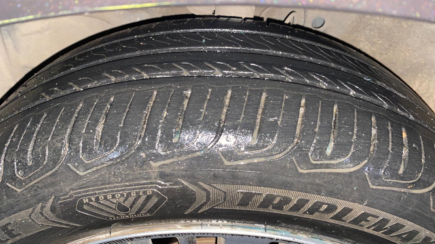 2022 Honda City 1.5L I-VTEC V MT 5TH GEN, Petrol, Manual, 35,033 km, Left Front Tyre Tread