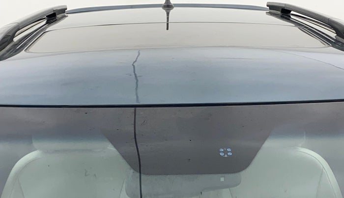 2021 Mahindra XUV300 W8 (O) 1.2 PETROL AMT, Petrol, Automatic, 57,357 km, Moonroof/ Sunroof