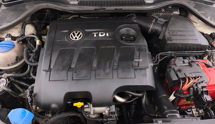 2016 Volkswagen Ameo HIGHLINE1.5L, Diesel, Manual, 1,12,892 km, Engine View