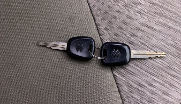 2014 Maruti Alto K10 VXI, Petrol, Manual, 44,648 km, Key Close Up