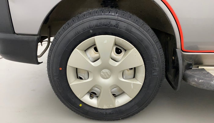 2019 Maruti Eeco 5 STR WITH A/C+HTR, Petrol, Manual, 34,097 km, Left Front Wheel