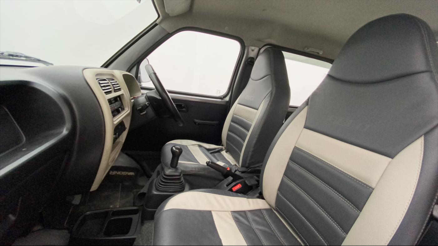 2019 Maruti Eeco 5 STR WITH A/C+HTR, Petrol, Manual, 34,097 km, Right Side Front Door Cabin