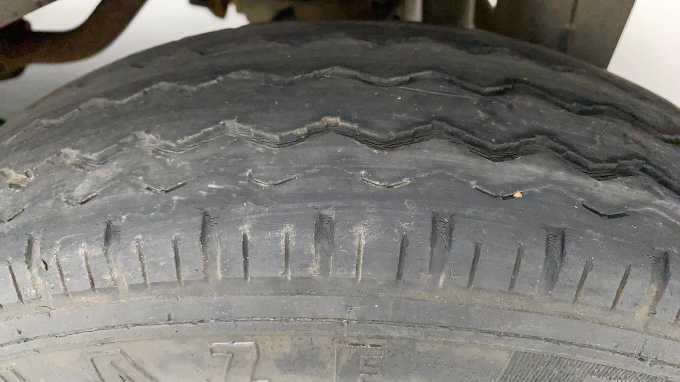 2019 Maruti Eeco 5 STR WITH A/C+HTR, Petrol, Manual, 34,097 km, Left Rear Tyre Tread