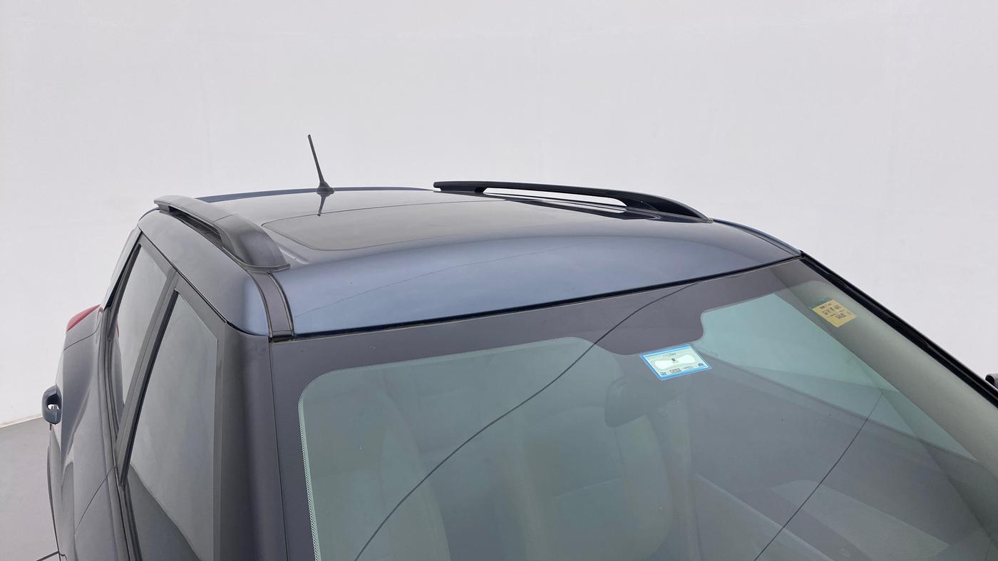 2021 Mahindra XUV300 W6 1.5 DIESEL, Diesel, Manual, 36,372 km, Roof