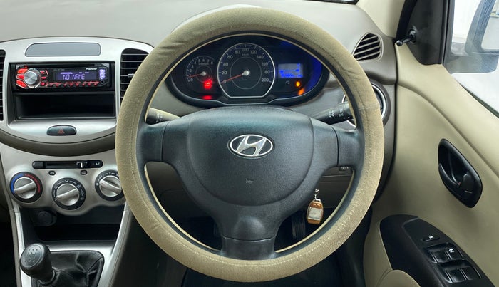 2014 Hyundai i10 MAGNA 1.1 IRDE2, Petrol, Manual, 84,127 km, Steering Wheel Close Up