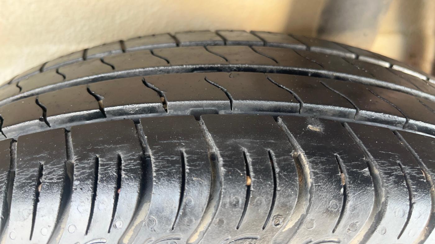 2022 Maruti S PRESSO VXI (O), Petrol, Manual, 15,424 km, Left Rear Tyre Tread