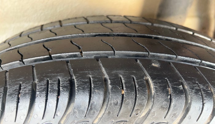 2022 Maruti S PRESSO VXI (O), Petrol, Manual, 15,424 km, Left Rear Tyre Tread