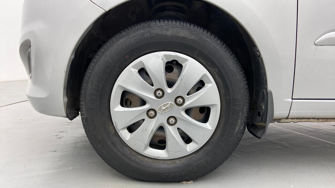 2013 Hyundai i10 SPORTZ 1.2 AT KAPPA2, Petrol, Automatic, 39,640 km, Left Front Wheel
