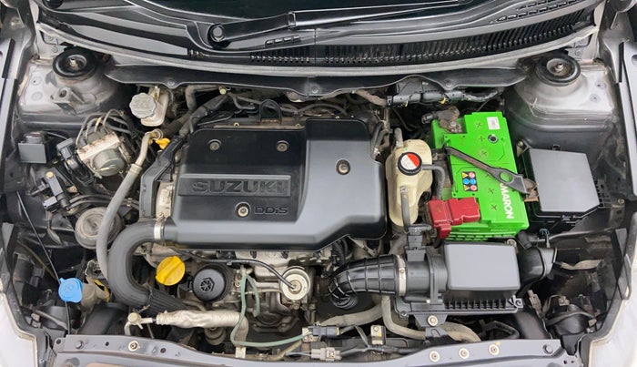 2015 Maruti Ciaz  ZDI SHVS, Diesel, Manual, 1,23,834 km, Engine Bonet View
