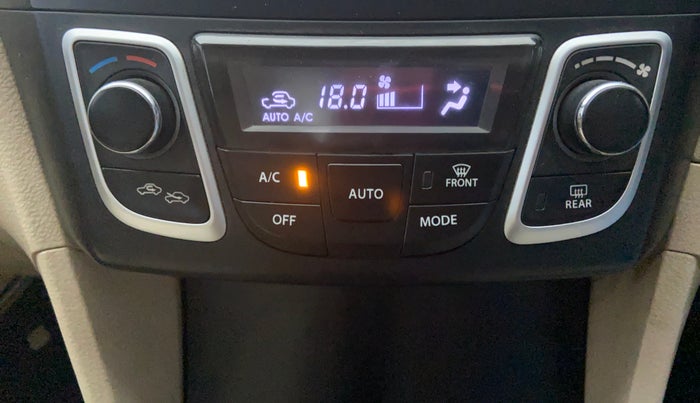 2015 Maruti Ciaz  ZDI SHVS, Diesel, Manual, 1,23,834 km, Automatic Climate Control