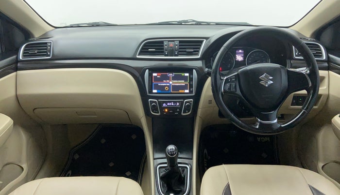 2015 Maruti Ciaz  ZDI SHVS, Diesel, Manual, 1,23,834 km, Dashboard View