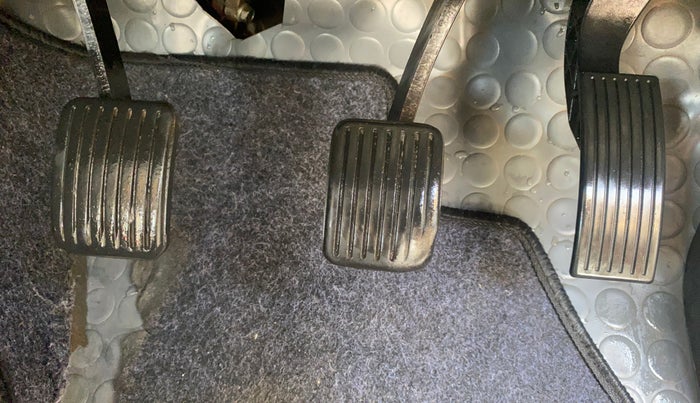 2015 Hyundai Xcent SX 1.2, Petrol, Manual, 71,575 km, Pedals