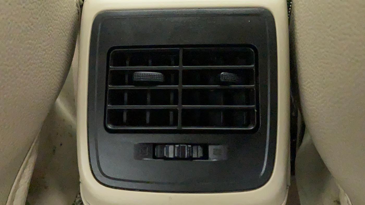 2020 Maruti Dzire ZXI, Petrol, Manual, 13,502 km, Rear AC Vents