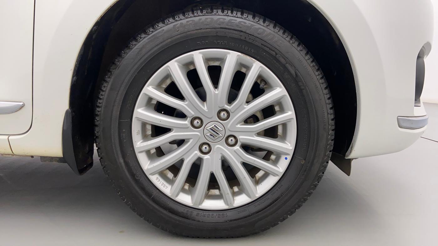 2020 Maruti Dzire ZXI, Petrol, Manual, 13,502 km, Right Front Wheel