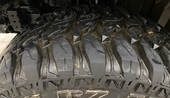 2023 Mahindra Thar LX P 2WD AT HT, Petrol, Automatic, 30,257 km, Left Front Tyre Tread