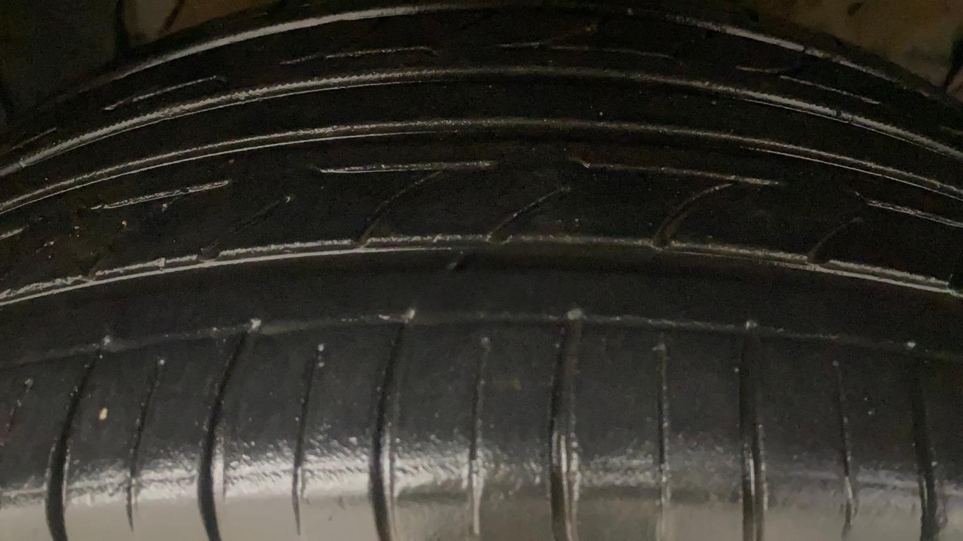 2021 Toyota URBAN CRUISER HIGH GRADE MT, Petrol, Manual, 40,561 km, Right Front Tyre Tread