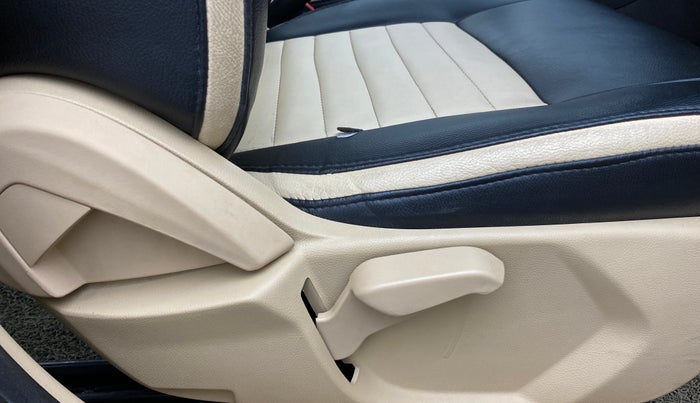 2018 Ford Figo Aspire 1.2 TITANIUM PETROL, Petrol, Manual, 56,308 km, Driver Side Adjustment Panel