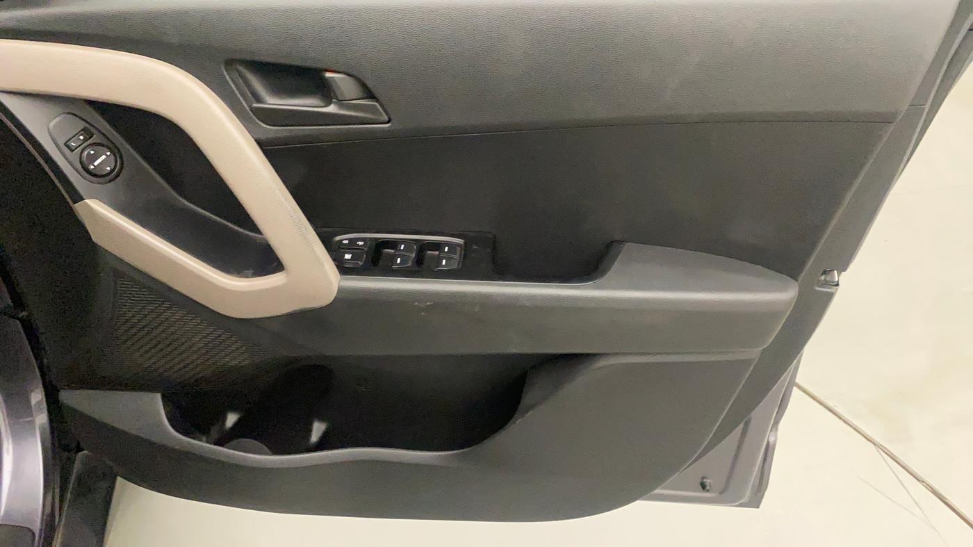 2017 Hyundai Creta E PLUS 1.6 PETROL, Petrol, Manual, 77,926 km, Driver Side Door Panels Control