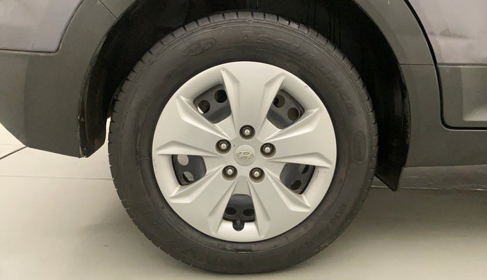 2017 Hyundai Creta E PLUS 1.6 PETROL, Petrol, Manual, 77,926 km, Right Rear Wheel