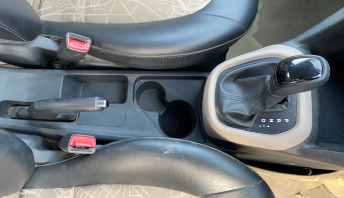 2018 Hyundai Grand i10 SPORTZ AT 1.2 KAPPA VTVT, Petrol, Automatic, 52,711 km, Gear Lever