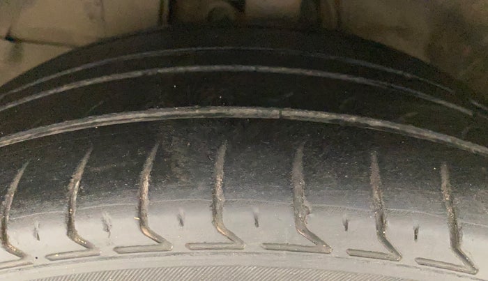 2019 Honda City 1.5L I-DTEC VX, Diesel, Manual, 1,12,187 km, Left Front Tyre Tread