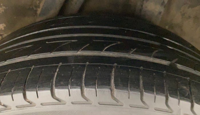 2019 Honda City 1.5L I-DTEC VX, Diesel, Manual, 1,12,187 km, Left Rear Tyre Tread