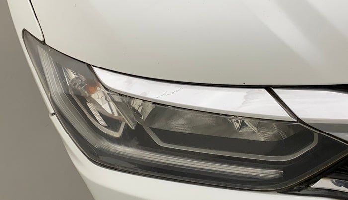 2019 Honda City 1.5L I-DTEC VX, Diesel, Manual, 1,12,187 km, Right headlight - Minor scratches