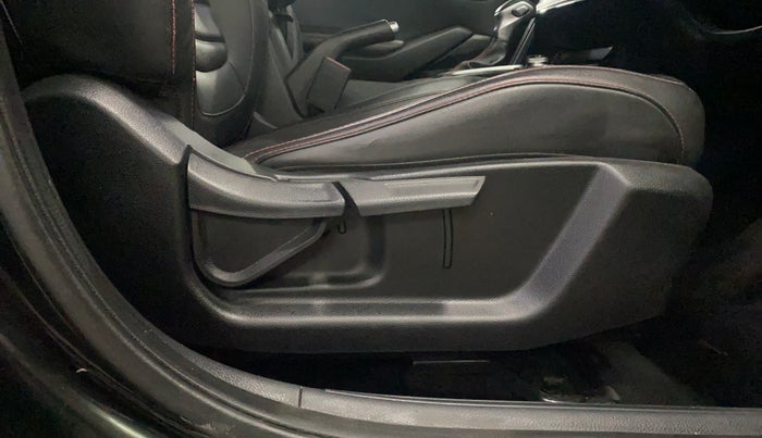 2019 KIA SELTOS GTX AT 1.4 PETROL, Petrol, Automatic, 31,785 km, Driver Side Adjustment Panel