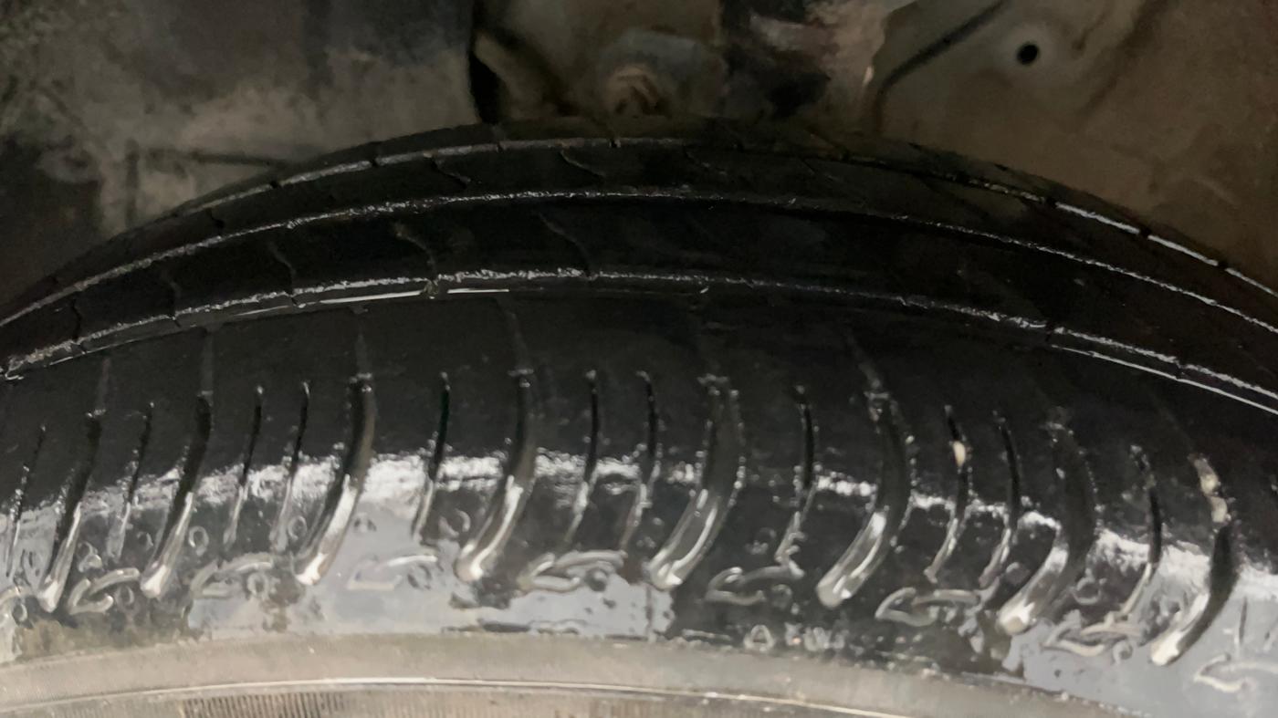 2023 Maruti New Wagon-R VXI CNG 1.0, CNG, Manual, 34,032 km, Left Front Tyre Tread