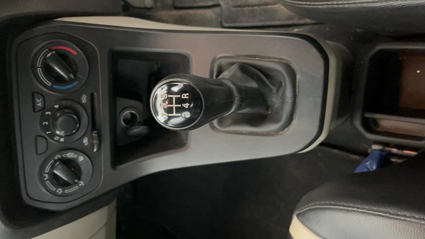 2023 Maruti New Wagon-R VXI CNG 1.0, CNG, Manual, 34,032 km, Gear Lever
