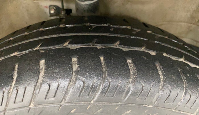2017 Maruti Wagon R 1.0 VXI AMT, Petrol, Automatic, 21,156 km, Right Front Tyre Tread