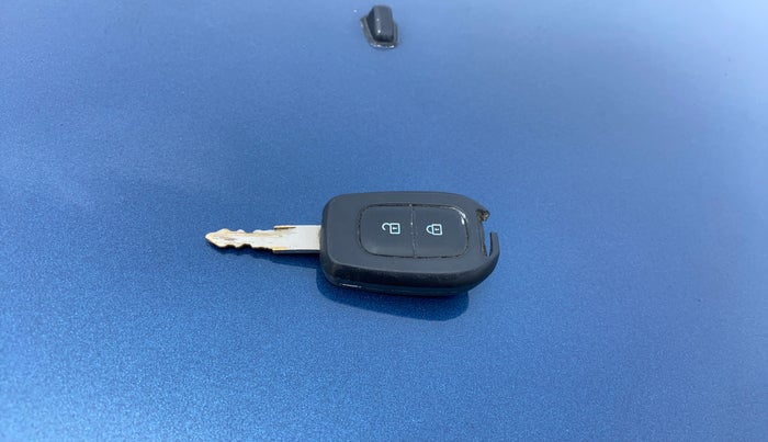 2019 Renault Kwid CLIMBER 1.0, Petrol, Manual, 77,241 km, Key Close Up