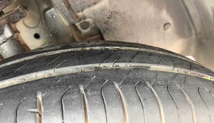 2019 Renault Kwid CLIMBER 1.0, Petrol, Manual, 77,241 km, Right Front Tyre Tread