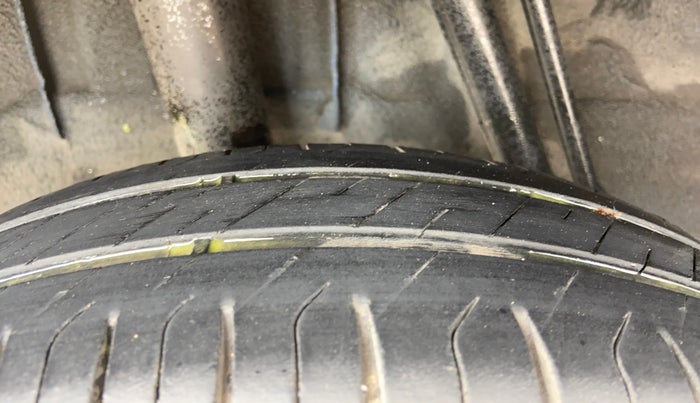 2019 Renault Kwid CLIMBER 1.0, Petrol, Manual, 77,241 km, Right Rear Tyre Tread