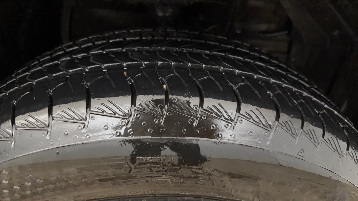 2024 Maruti Grand Vitara SIGMA SMART HYBRID, Petrol, Manual, 9,176 km, Right Front Tyre Tread