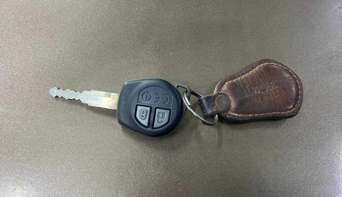 2018 Maruti Dzire VXI, Petrol, Manual, 32,318 km, Key Close Up