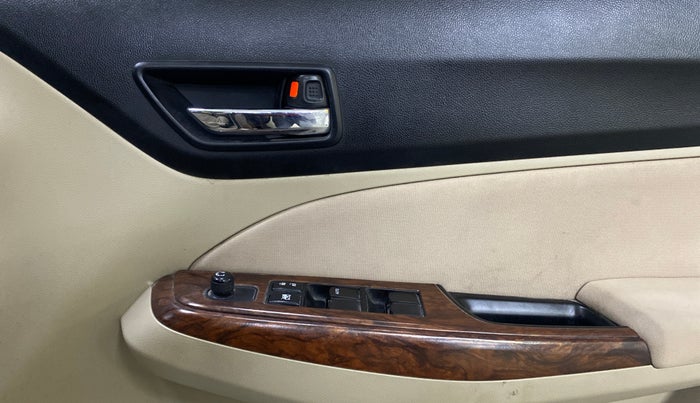 2018 Maruti Dzire VXI, Petrol, Manual, 32,318 km, Driver Side Door Panels Control