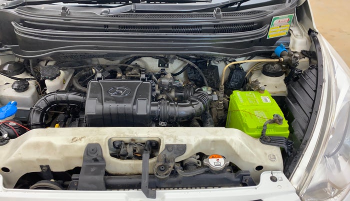 2015 Hyundai Eon D-LITE+, CNG, Manual, 1,10,658 km, Engine View - Left