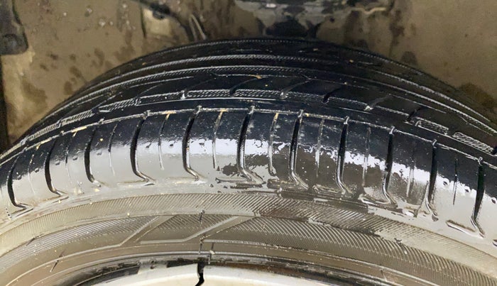 2019 Maruti Alto K10 VXI, Petrol, Manual, 34,802 km, Left Front Tyre Tread