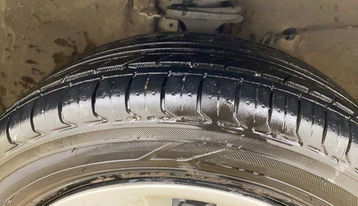 2019 Maruti Alto K10 VXI, Petrol, Manual, 34,802 km, Right Front Tyre Tread