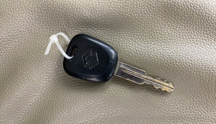 2019 Maruti Alto K10 VXI, Petrol, Manual, 34,802 km, Key Close Up