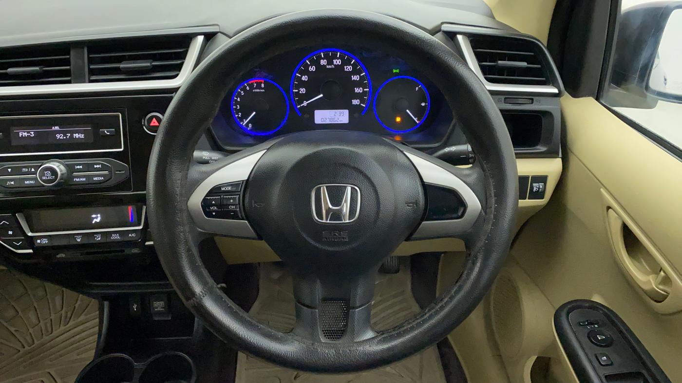 2017 Honda Amaze 1.2 S (O) MT I VTEC, Petrol, Manual, 27,862 km, Steering Wheel Close Up