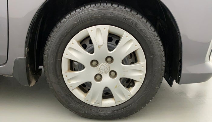 2017 Honda Amaze 1.2 S (O) MT I VTEC, Petrol, Manual, 27,862 km, Right Front Wheel