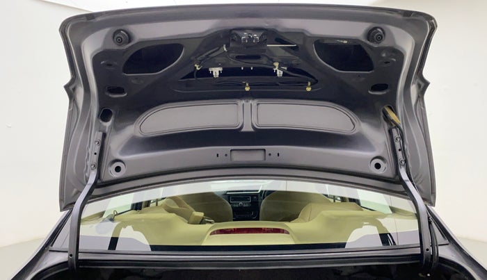 2017 Honda Amaze 1.2 S (O) MT I VTEC, Petrol, Manual, 27,862 km, Boot Door Open