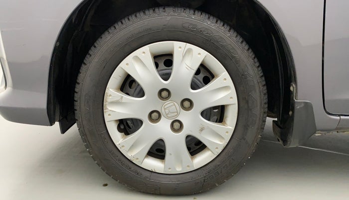 2017 Honda Amaze 1.2 S (O) MT I VTEC, Petrol, Manual, 27,862 km, Left Front Wheel