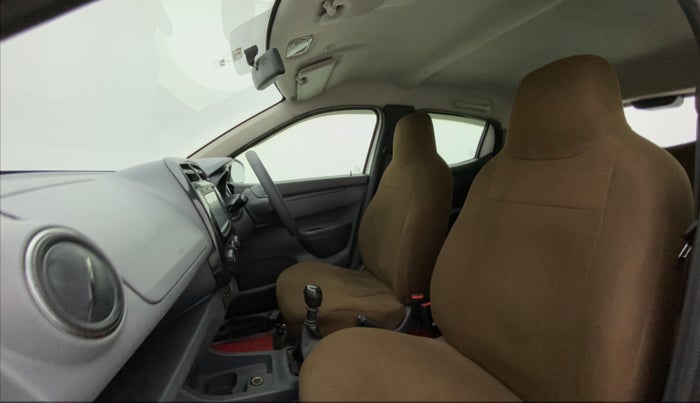 2016 Renault Kwid RXT 0.8, Petrol, Manual, 79,026 km, Right Side Front Door Cabin