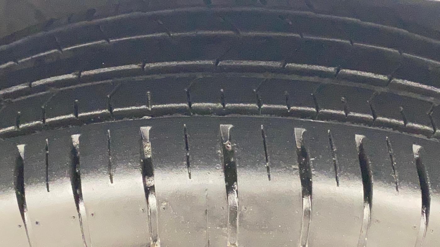 2026 Maruti Baleno SIGMA PETROL 1.2, Petrol, Manual, 2,615 km, Right Front Tyre Tread